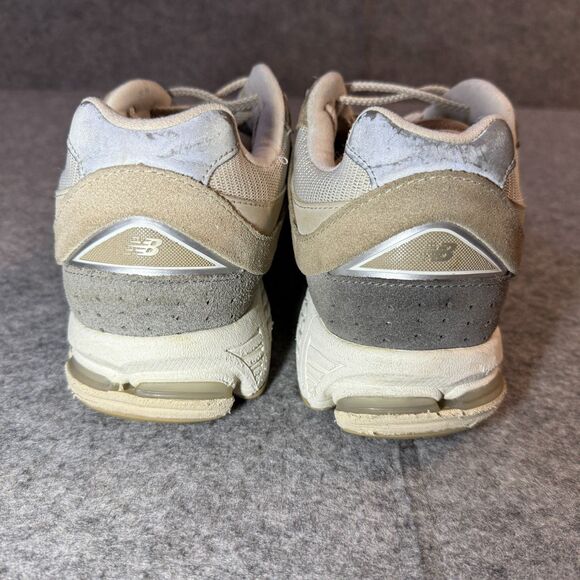 New Balance 2002R Driftwood Sandstone Tan Men's 9 Shoes Sneakers M2002RSI - Picture 3 of 7